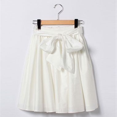 メロディー洋子 着用コットンリボンスカート14,500円（税別）