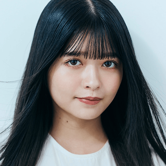 景井ひな